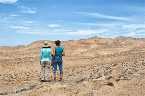 Two Females Overlooking The Desert Smithsonian Photo Contest