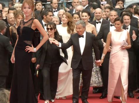 Exclu Vidéo It Girl Du Jour à Cannes Elodie Fontan De Léquipe Du Film Quest Ce Quon A