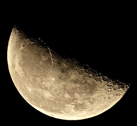 Last Quarter Moon A Photo On Flickriver
