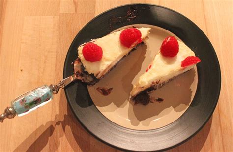 Garnish with a couple berries, candied. Pudding Pie Lane: Back to Black('s): White & Dark ...