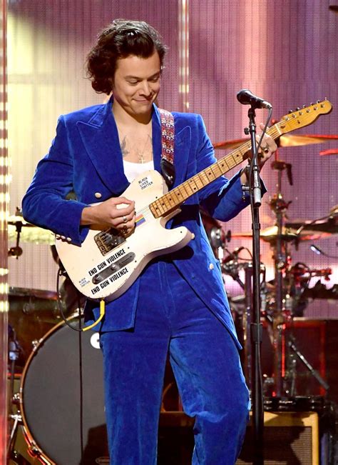 Rock And Rock Hall Of Fame Harry Harry Styles Halloween Costume Ideas Popsugar Celebrity Uk