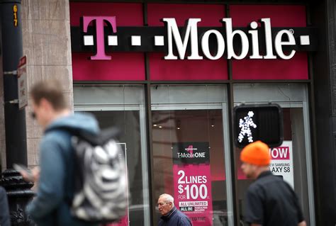 T Mobile Hit By Hours Long Nationwide Outage Techcrunch