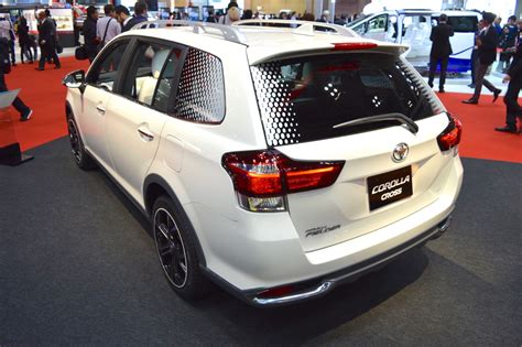 Malaysia will soon see the launch of the corolla cross. Toyota Corolla Cross Fielder rear three quarter at the ...