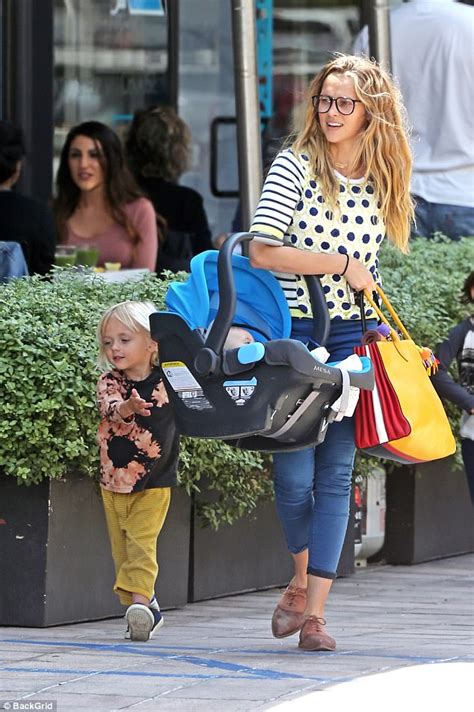 She was born in adelaide, south australia, to kevin palmer, an investor, and paula sanders, a former missionary and nurse. Teresa Palmer has her hands full on day out with sons ...