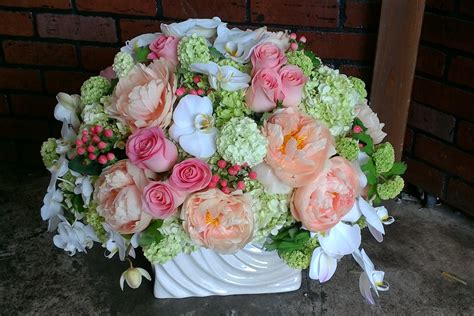 Flowers by gina d's best boards. Special Arrangement in Tarzana, CA | Flowers and Designs ...