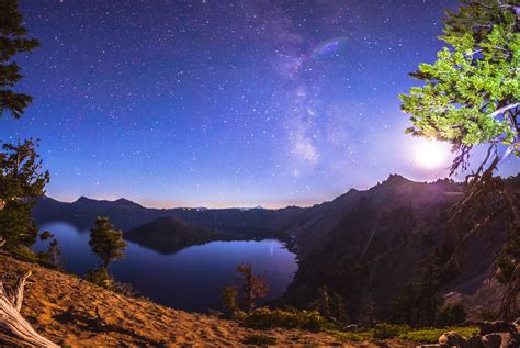 Crater Lake Oregon During The Perseid Meteor Shower One Of My Very