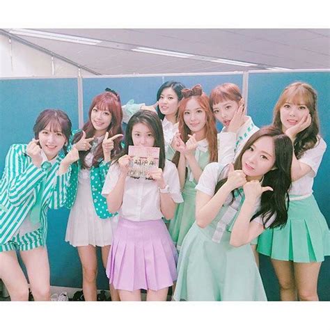 It operates in various fields, including the chemical industry, industrial machinery, it, trade, and construction. Sonamoo and Hyosung