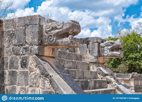 Temple Of Kukulkan Pyramid In Chichen Itza Yucatan