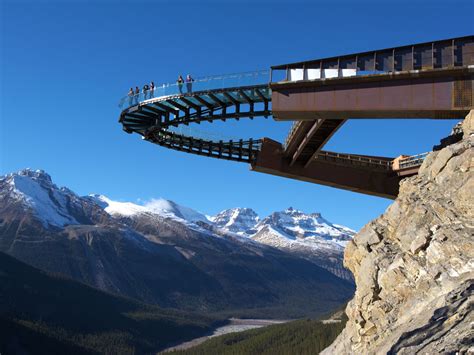 Tourists Take In Stunning View Of Canadian Rockies As Controversial New