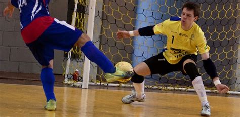 The Benefits Of Futsal For Goalkeepers Keeper Portal