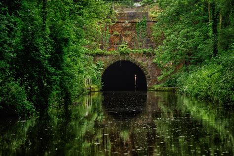 Wast Hill Tunnel North End © Gillie Rhodes Cc By Sa20 Geograph