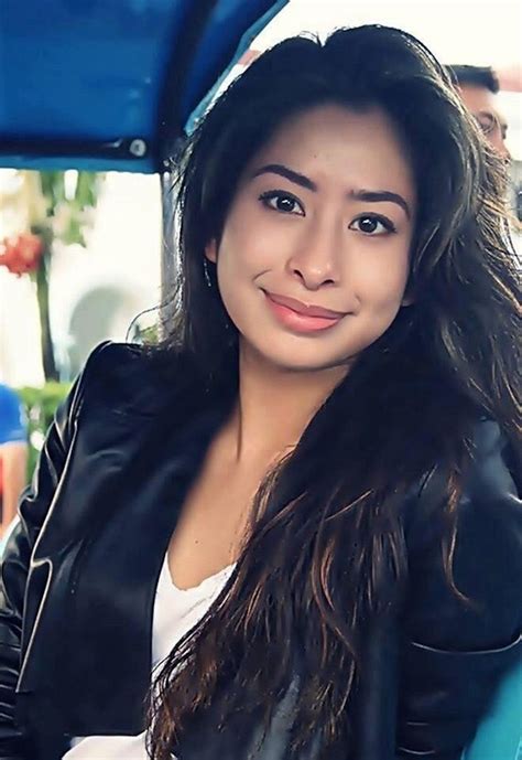 Her three daughters are tunku kamariah aminah, tunku besar zabedah and tunku azizah aminah maimunah iskandariah, who is the wife of pahang's tengku abdullah sultan ahmad shah. 10 Puteri & Kerabat Diraja Paling Cantik Di Dunia