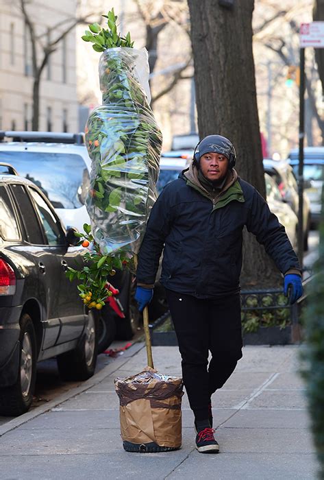 The night before the baby shower, meghan had dinner with serena williams, her close friend, stylist the baby shower was organised for the the next day. Meghan Markle's lavish baby shower hotel revealed | HELLO!