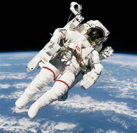 Nasa Shares Incredible Photo Of Astronaut Floating In Space During