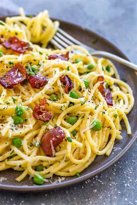 Easy Pasta Carbonara Recipe Therecipecritic