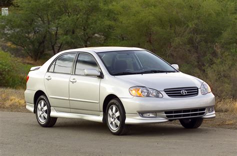 The toyota corolla (e120/e130) is the ninth generation of compact cars sold by toyota under the corolla nameplate. 2003-2006 Toyota Corolla Photo Gallery - Autoblog