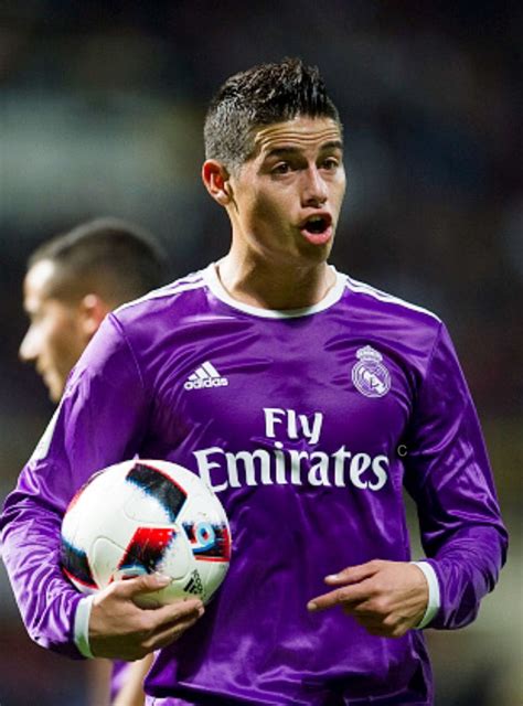 Pin By Cq14 On James Rodriguez James Rodriguez James Rodrigues