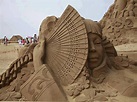 15 Amazing Works of Sand Art - Scoop Empire