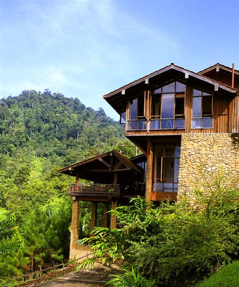 Janda baik 100 year old wooden villa refurbishedever wanted to experience living in a malaysian rainforest? Tanarimba Janda Baik | A house in harmony with its ...