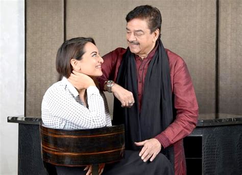 Sonakshi Sinha Opens Up About Her Father Shatrughan Sinha Quitting Bjp Says He Should Have Done