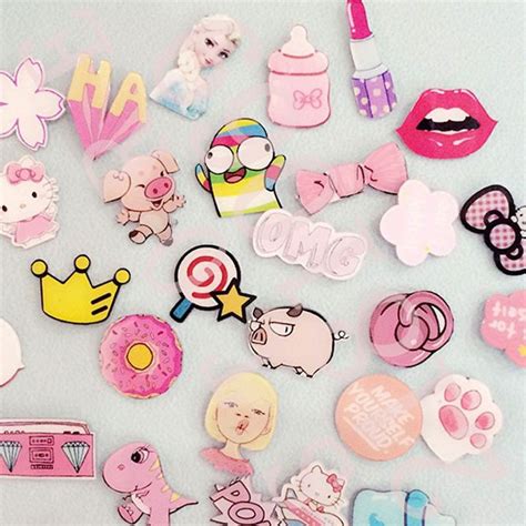 1 Pcs Pink Series No2 Icon Free Shipping Kawaii Acrylic Badge Backpack