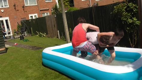 Swimming Pool Fight Youtube