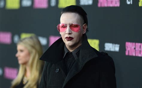 Sons of anarchy tells the tale jackson jax teller, a motorcycle outlaw living in the fictional and ironically named town of charming, california. 'Sons of Anarchy' Casts Rocker Marilyn Manson in Recurring ...