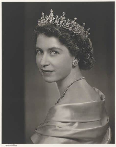 Npg P49025 Queen Elizabeth Ii Portrait National Portrait Gallery
