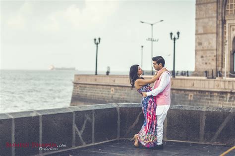Pre Weddings Mumbai Gateway Of India Couple Shoot Pink And White