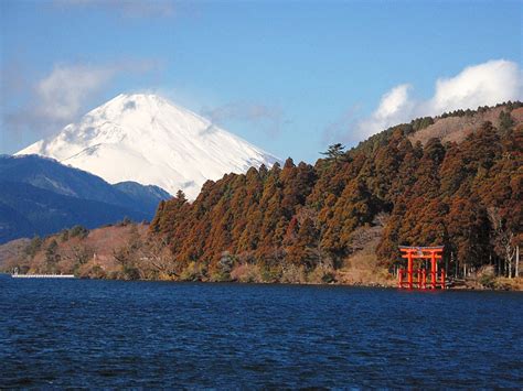 Viaje A Japón Cerezos En Flor El Monte Fuji Y Los Baños Termales