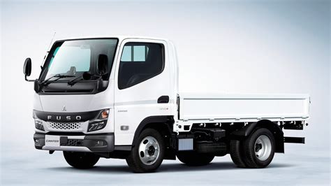 All New 2022 Fuso Canter Worlds Most Popular Truck Renewed Youtube