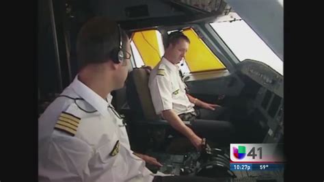 ¿cómo Funcionan Las Cabinas De Los Pilotos Video Univision 41 San Antonio Kwex Univision