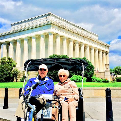 How Can I Find A Great Tour For My Elderly Parents To Visit The