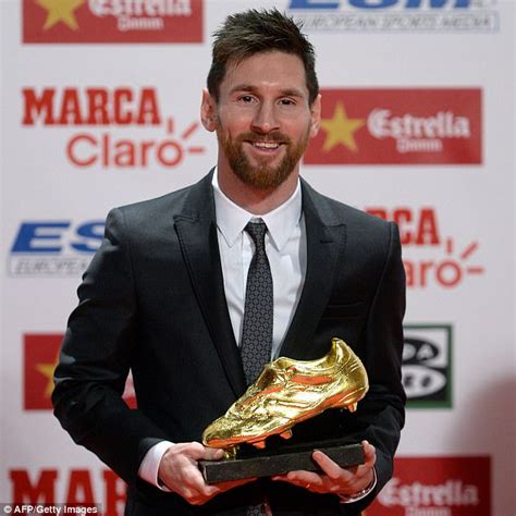 t money moni s blog barcelona icon lionel messi wins his 4th european golden shoe award after