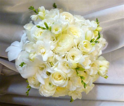 We did not find results for: Stunning bridal bouquet with White Garden Roses, White ...