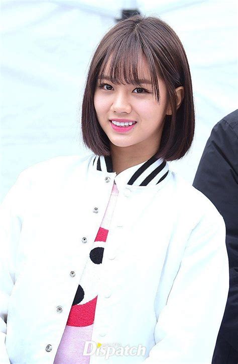 The side swept bangs styled just above the eyebrows emphasize the allure of this hair cut especially for women with short hair who want to get bangs. Image result for See-through bangs | Short hair with bangs, Korean short hair bangs, Korean ...
