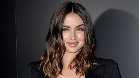 Ana De Armas Reveals She Almost Passed On Knives Out Role Heres