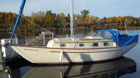 1975 Used Bristol 32 Cruiser Sailboat For Sale 19000 Knife River Mn