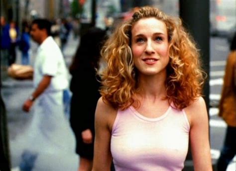 Timeless Carrie Bradshaw Looks From Sex And The City That Are