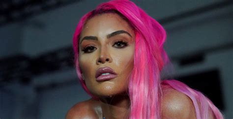 Eva Marie Training With Norman Smiley Eva On Being The New Face Of Raw