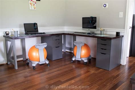 Diy 2 Person Corner Desk With A Farmhouse Style Diy Danielle