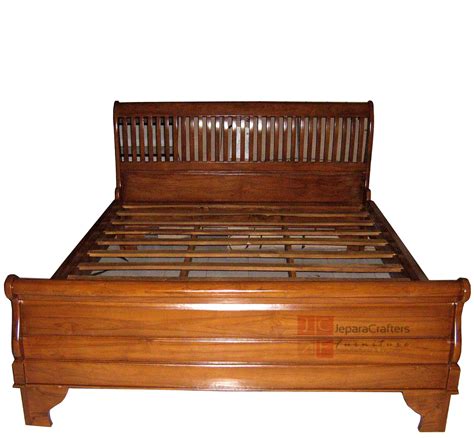 Solid Teak Wood Sleigh Bed Bedroom Furniture Indonesia Exporter