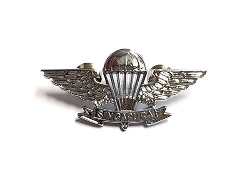 Parachutist Airborne Badges Soldiertalk Military Products Outdoor