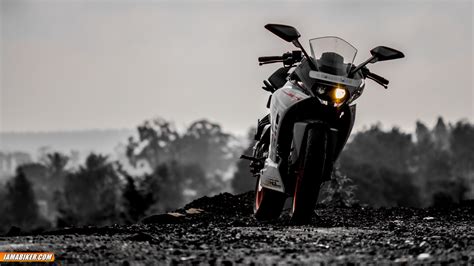 Wide 16:10 resolutions related wallpapers. KTM RC 390 HD wallpapers