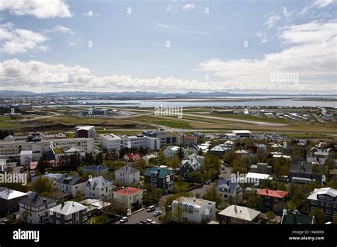 Reykjavik Airport Hi Res Stock Photography And Images Alamy