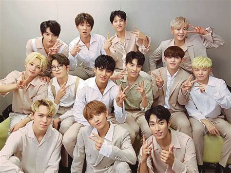 Seventeen (세븐틴), also stylized as svt, is a south korean boy group formed by pledis entertainment in 2015. Ticket sales for Seventeen concert starts tomorrow | New ...