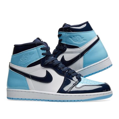 The silhouette that started it all shifted the paradigm of footwear when it debuted in 1985. Air Jordan 1 Retro High OG W Obsidian, Blue Chill & White ...