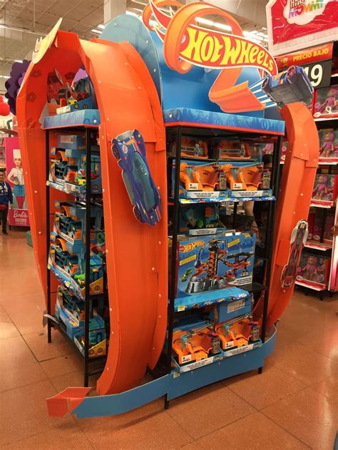 Hot Wheels Display Retail Design Display Pop Display Retail Store Display