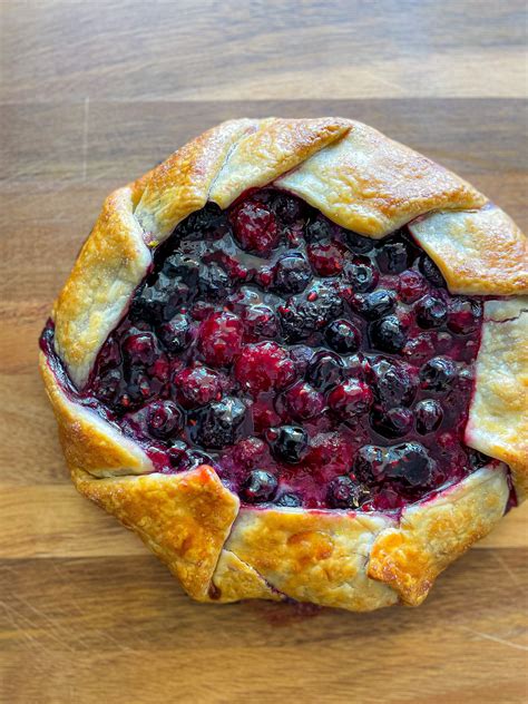 Mixed Berry Galette The Slimmer Kitchen
