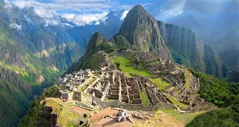 Machu Picchu Ruin In Peru Thousand Wonders